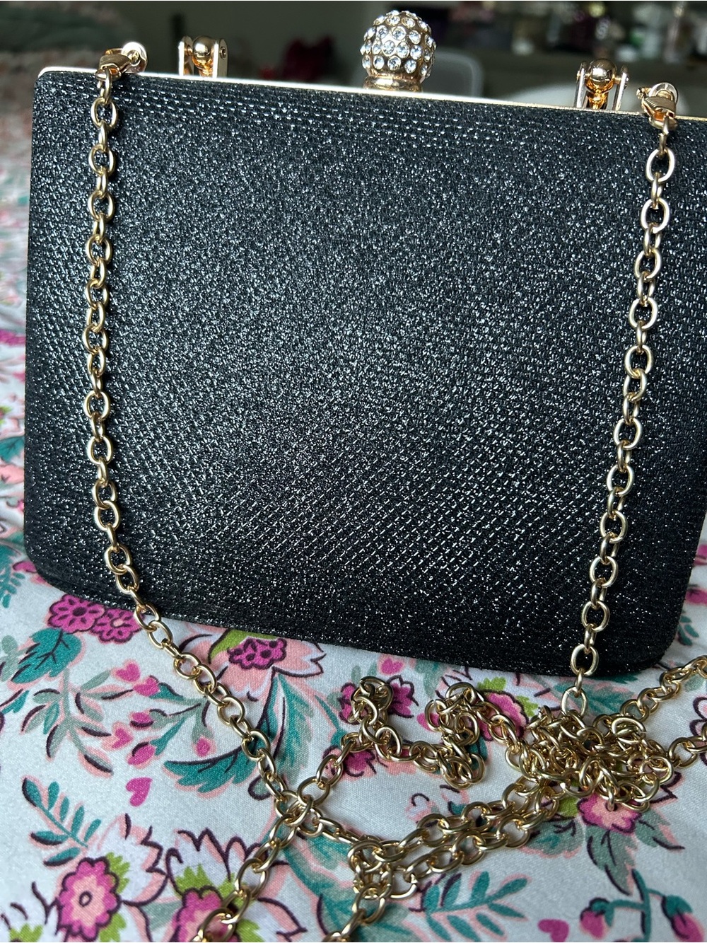 Elegant Black Glitter Top-Handle Evening Bag - Picture 2 of 4
